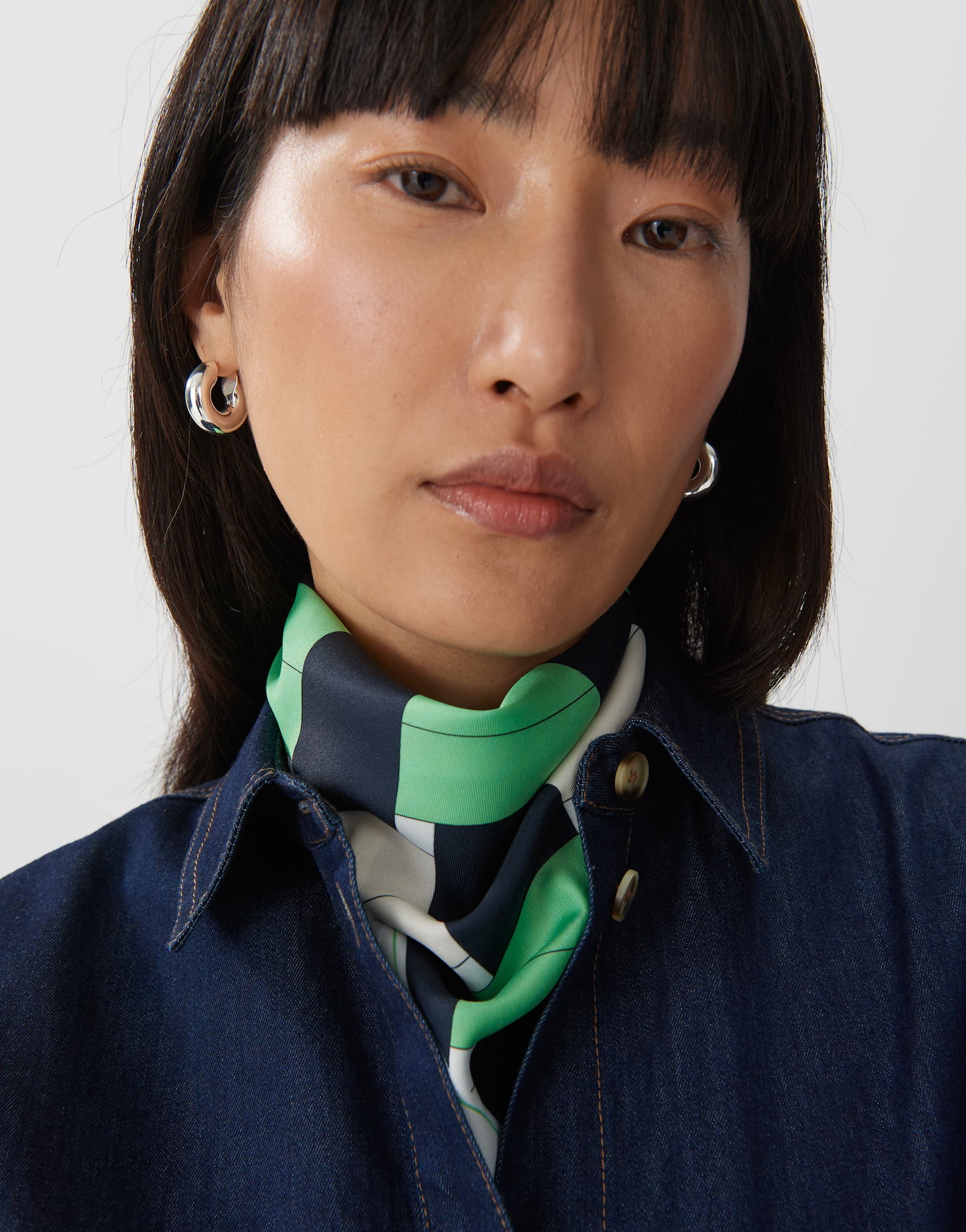 Tuch Bleane scarf grün online bestellen | someday Online Shop