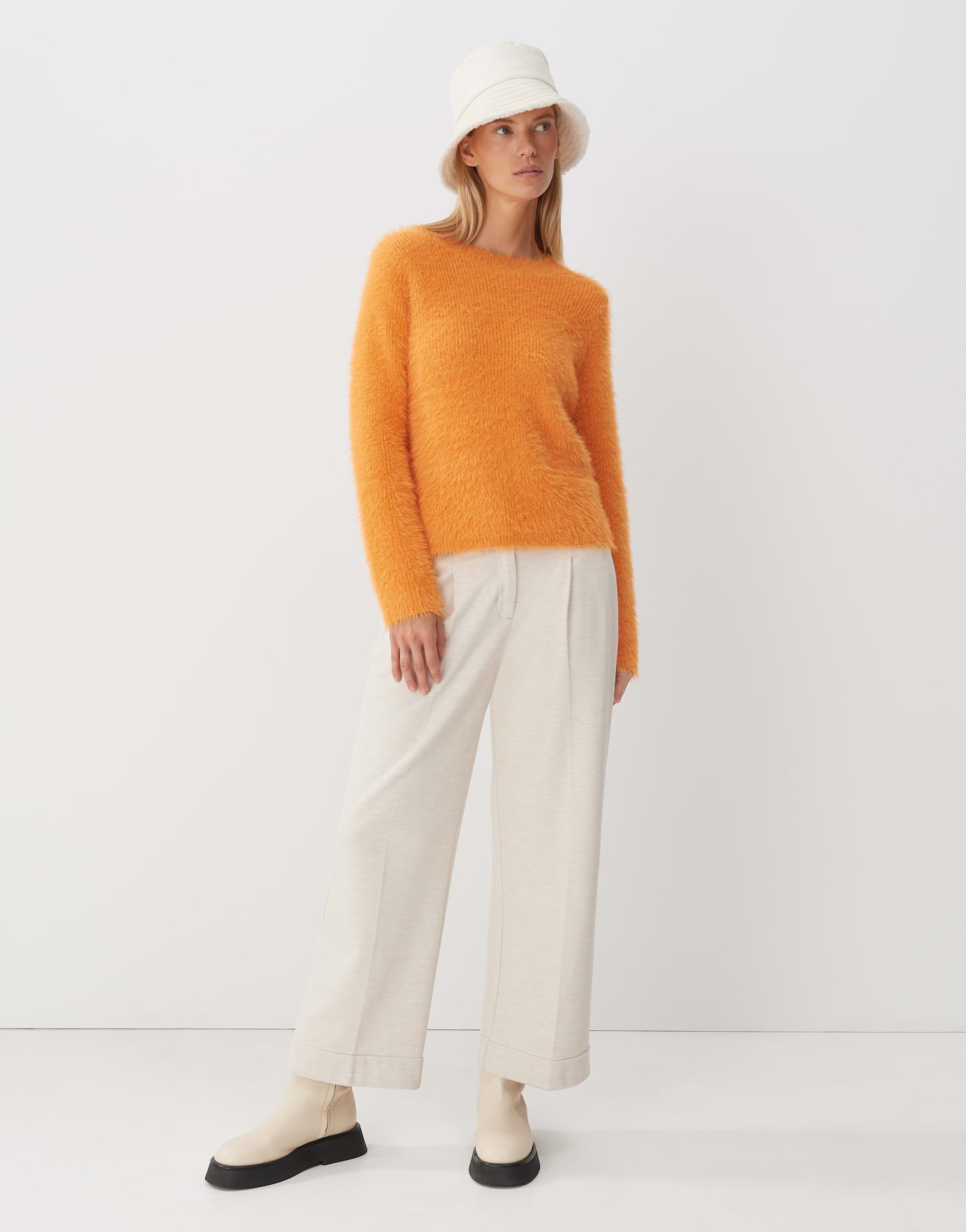 Damen Pullover TOINI Slim Fit - Rippstrick Top Mit Rundhals