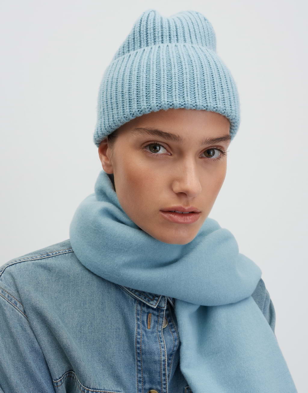 blue_beanie_ladies_beky-