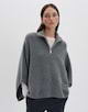 Poncho/cape Brialo cape